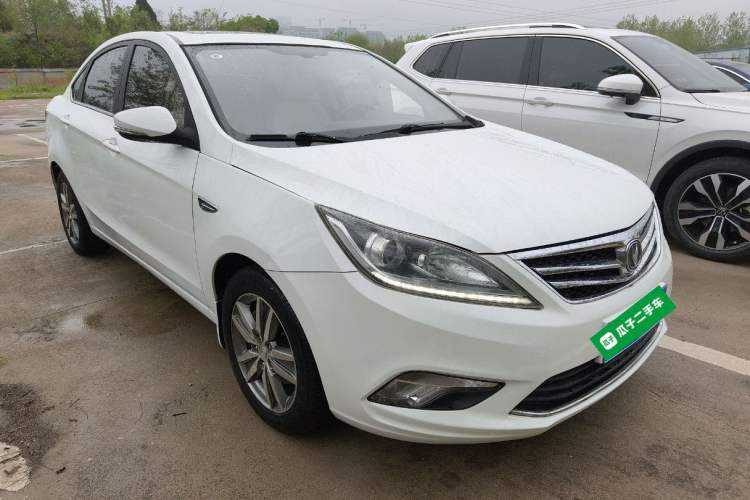 Used CHANGAN Eado 2016 1.6L Manual Fashion Edition Front Right 45 Deg