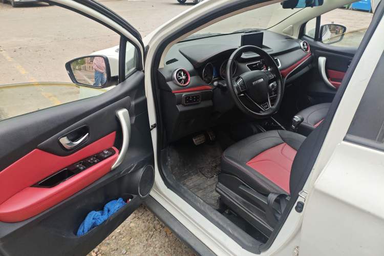 Used Haval H1 2016 Revised Version Blue Badge 1.5L AMT Luxury Edition