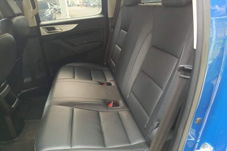 Used Great Wall Poer 2021 2.0T Commercial Version Automatic Diesel Two-Wheel Drive Elite Trim with Long Bed – GW4D20M
