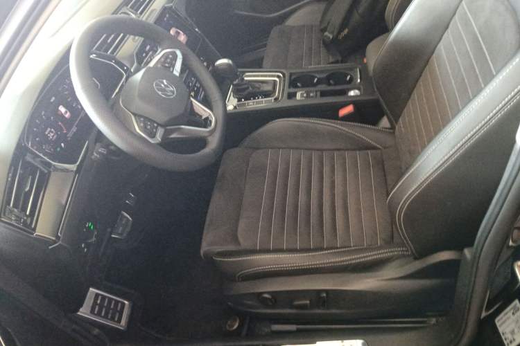 Used Volkswagen Magotan 2020 330TSI DSG Luxury Edition