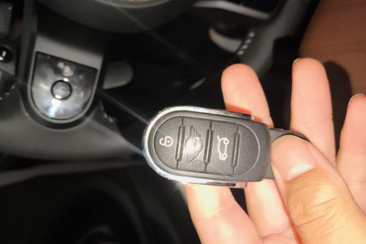 Used MINI 2022 2.0T COOPER S Artist Vehicle Key