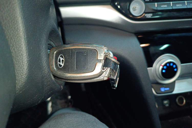 Used Hyundai Elantra (6th Generation / Lingdong) 2019 1.5L CVT ZhiXuan – Elite Version