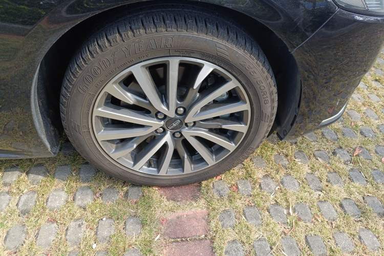 Used Lincoln Continental 2017 2.0T Two-Wheel-Drive Luxury Edition