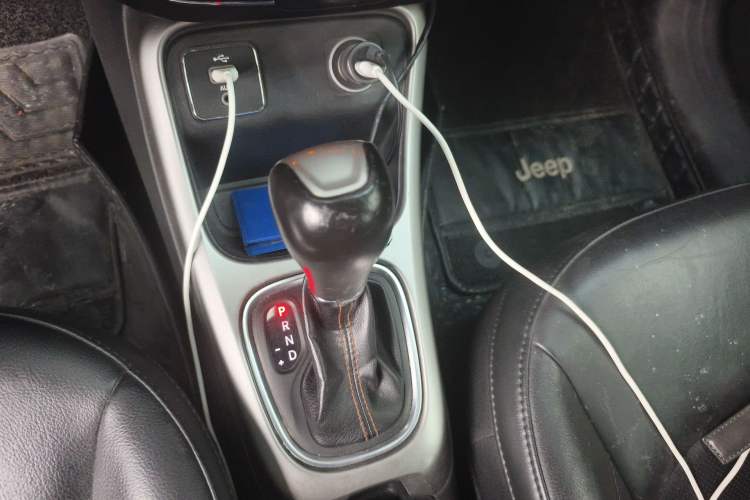 Used Jeep Compass 2017 200T Automatic Family Edition