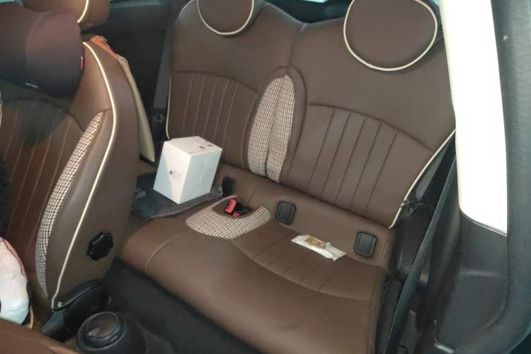 Used MINI 2011 1.6L COOPER Fun