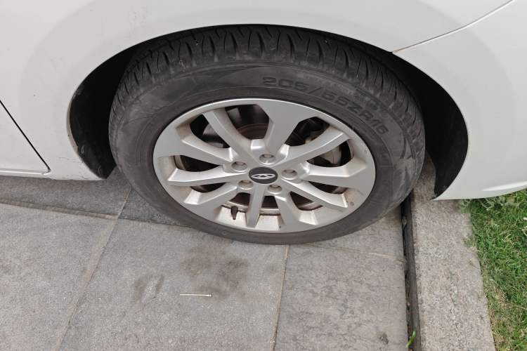 Used Chery Arrizo 5 2019 1.5L Manual Youth Edition China V Standard Right Front Wheel Hub