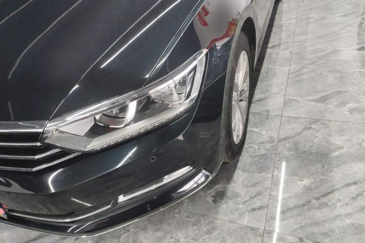 Used Volkswagen Magotan 2019 330TSI DSG Luxury Version China VI Standard Left Front Headlight