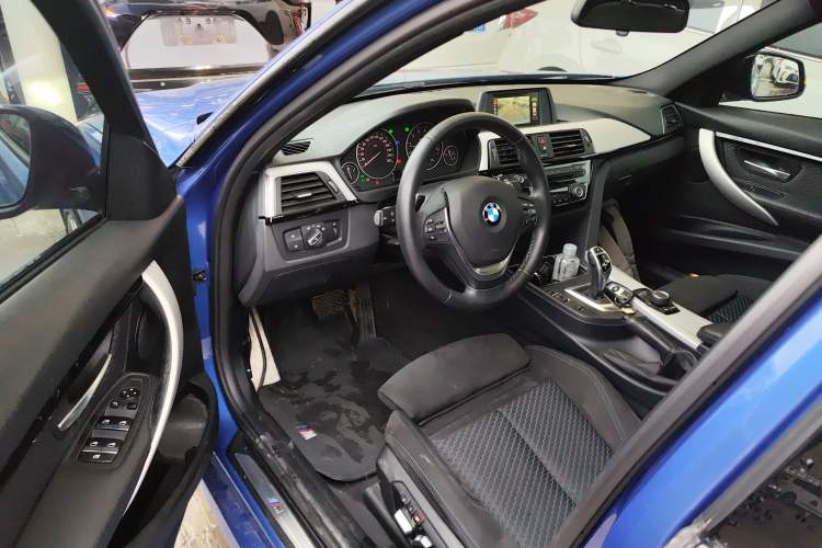 Used BMW 3 Series 2017 320i M Sport