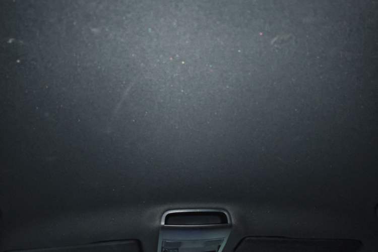 Used Volkswagen Beetle 2015 180TSI model
