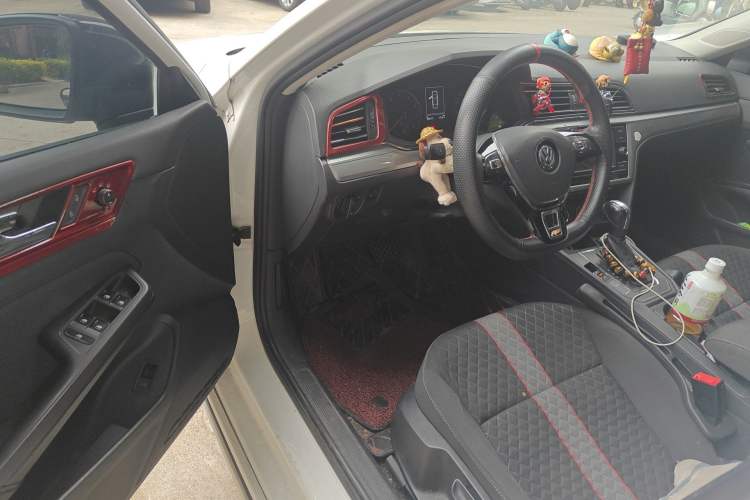 Used Volkswagen Lamando 2021 230TSI DSG Fashion Edition Driver Seat