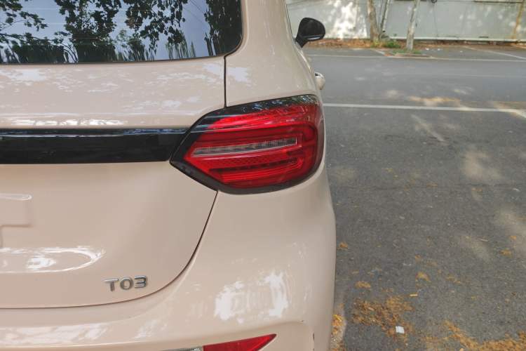 Used Leapmotor T03 2021 400 Comfort Edition Right Rear Taillight