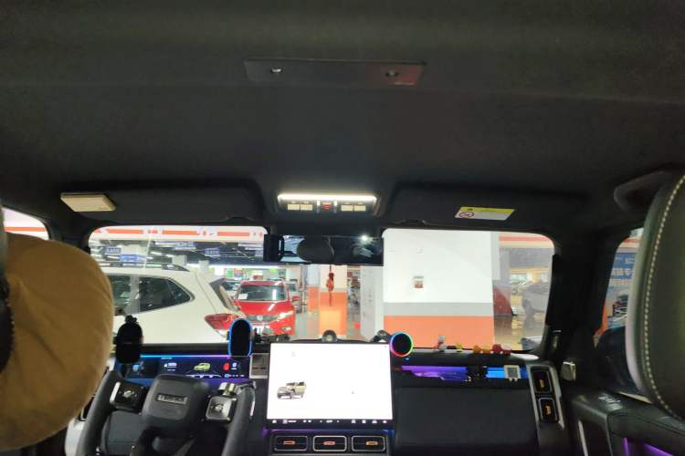 Used iCAR V23 2025 501 Four-Wheel Drive Intelligent Driving Version
