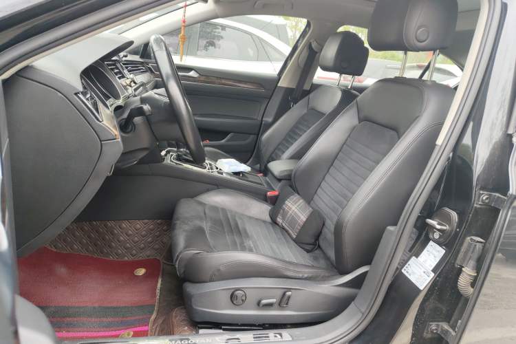 Used Volkswagen Magotan 2018 330TSI DSG Luxury Model Left Front Seat