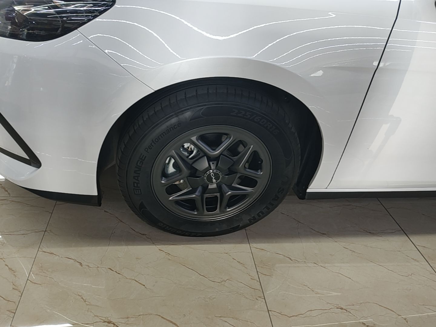 BYD Seal 05 DM-i 2025 DM-i Smart Drive 55KM Luxury Model — снимка 10