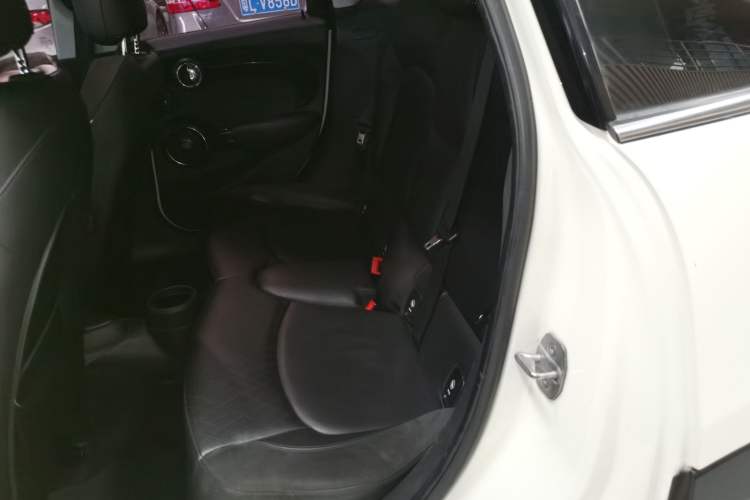 Used MINI 2015 2.0T COOPER S Five-Door Edition
