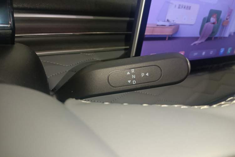 Used Dongfeng NAMMI 01 2024 New Edition 430 Plus Smart+
