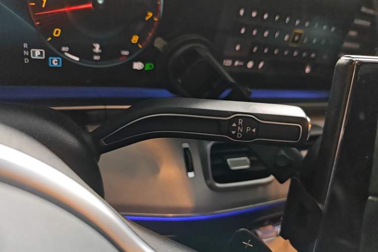 Used Mercedes-Benz GLE Coupe 2020 GLE 350 4MATIC Coupe SUV Fashion Model
