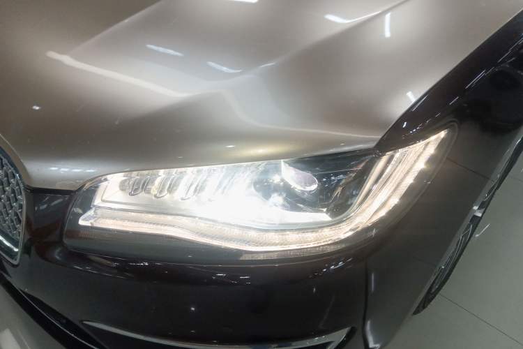 Used Lincoln MKZ 2017 2.0T Luxury Edition
