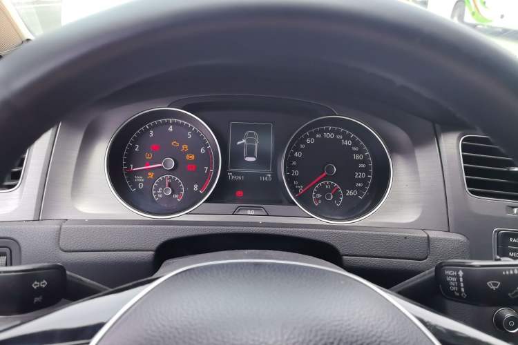 Used Volkswagen Golf 2014 1.4TSI Automatic Luxury Model