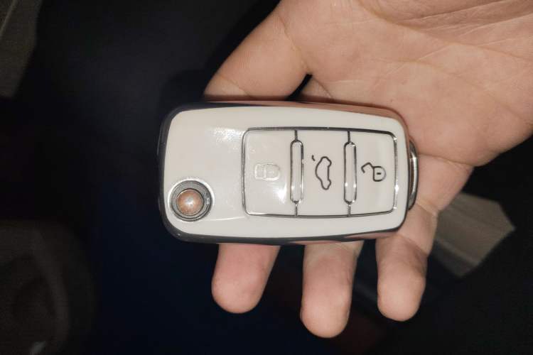 Used Skoda Fabia 2014 1.4L Automatic Crystal Edition