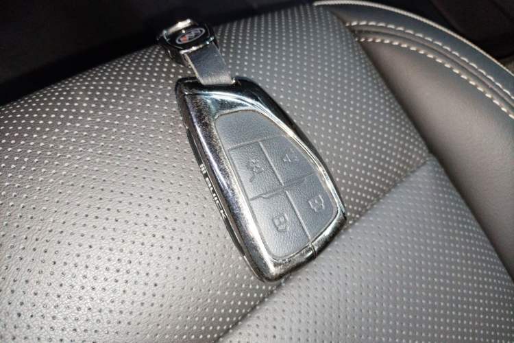 Used Buick Envision 2023 Encore Plus 652T Five-Seat Luxury Model Vehicle Key