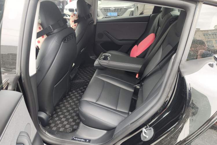 Used Tesla Model 3 2025 Rear-Wheel-Drive Version