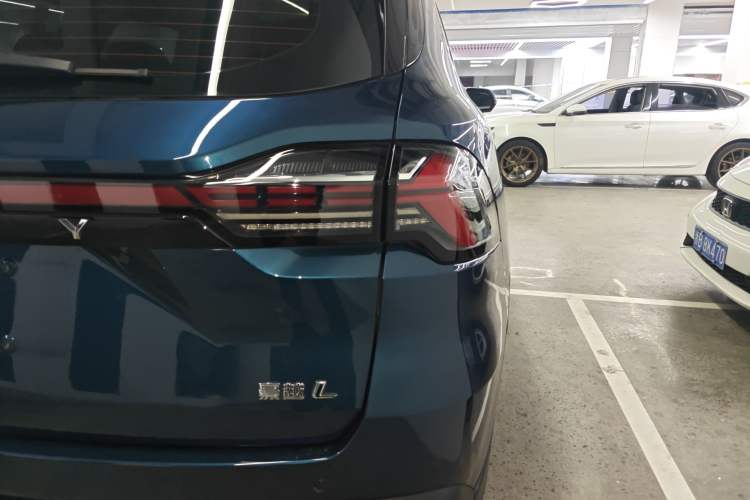 Used Geely Auto Haoyue L 2023 2.0T DCT Flagship Version
