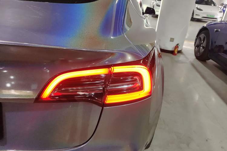 Used Tesla Model 3 2022 Rear-Wheel-Drive Version