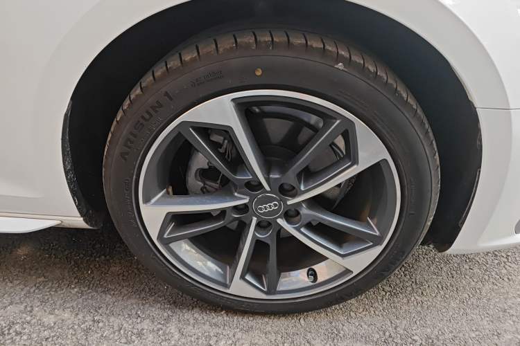 Used Audi A4L 2020 40 TFSI Fashion Dynamic Model