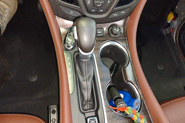 Used Buick Envision 2017 28T Four-Wheel Drive Elite Model