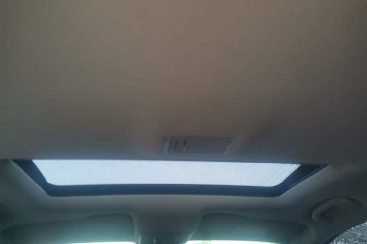 Used Buick Encore 2015 1.4T Automatic Two-Wheel Drive Urban Elite Version