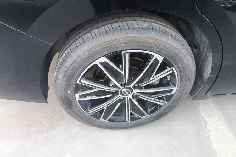 Used GAC Trumpchi Trumpchi E8 2024 Honor Series 2.0L Honor Edition