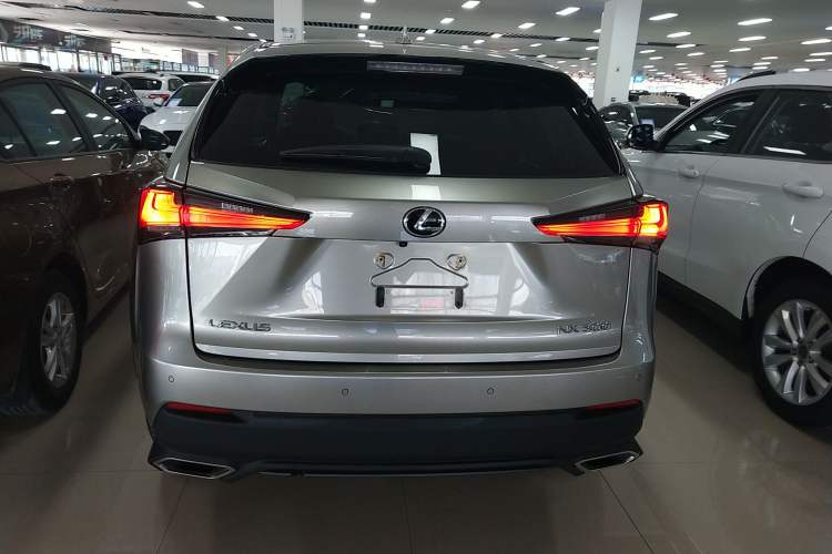 Used Lexus NX 2018 300 Front-Drive Freeline Edition