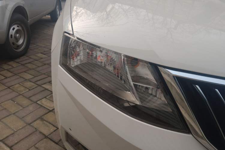 Used Skoda Rapid 2018 1.6L Automatic Comfort Edition