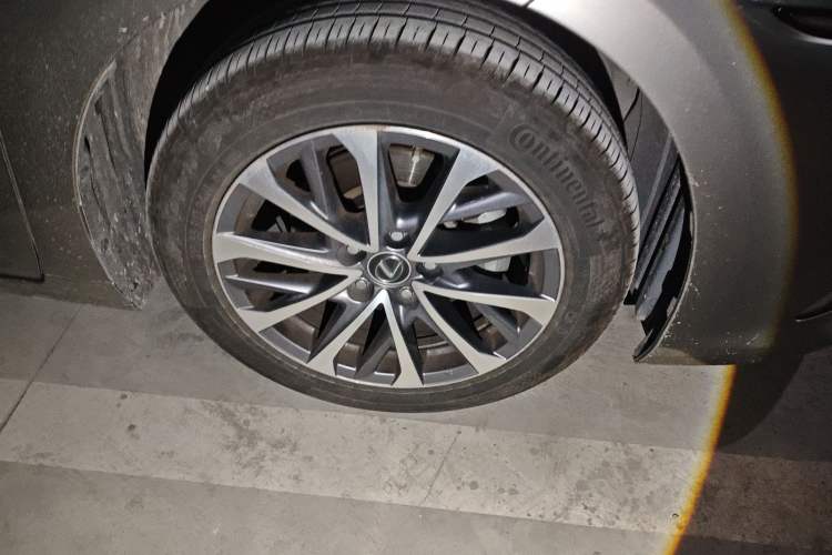 Used Lexus ES 2022 200 Excellence Edition
