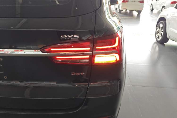 Used Roewe RX5 2020 20T Automatic Ali Smart Connectivity Beyond Intelligent Edition Right Rear Taillight