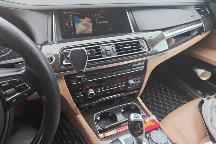 Used BMW 7 Series 2014 730Li Premium Edition
