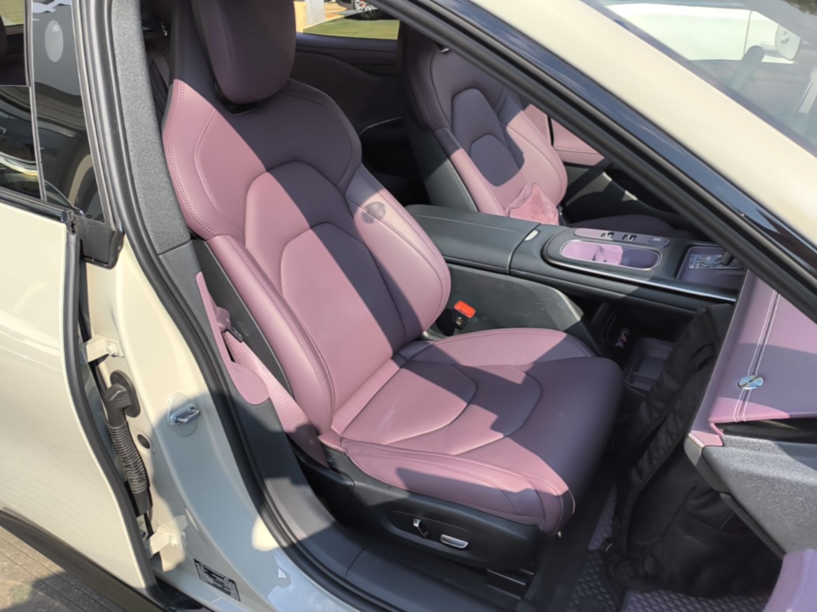 Xiaomi Auto SU7 2024 Rear-Drive Long-Range Intelligent Driving Version — снимка 19