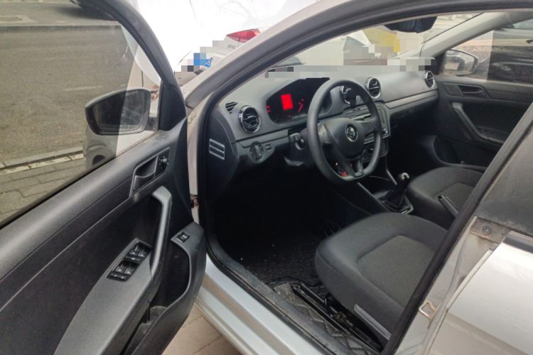 Used Volkswagen Jetta 2017 1.5L Manual Fashion Edition