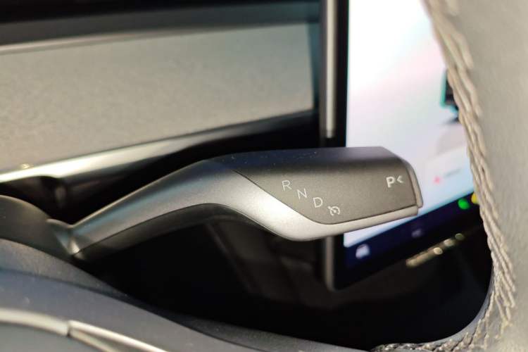 Used Tesla Model Y 2024 Rear-Wheel-Drive Version