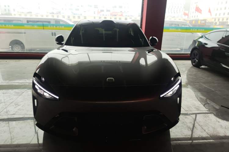 Used Xiaomi Auto YU7 2025 Ultra-Long Range Rear-Wheel Drive Version Front