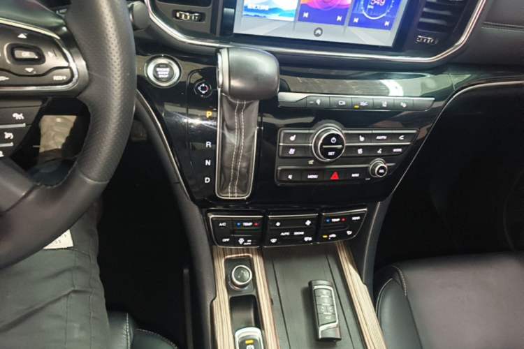 Used GAC Trumpchi M8 2018 320T Flagship Edition
