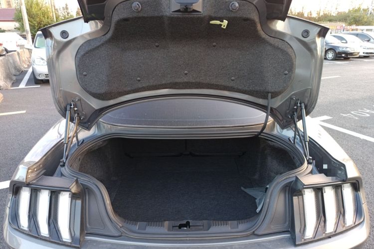 Used Ford Mustang 2021 2.3T EcoBoost
