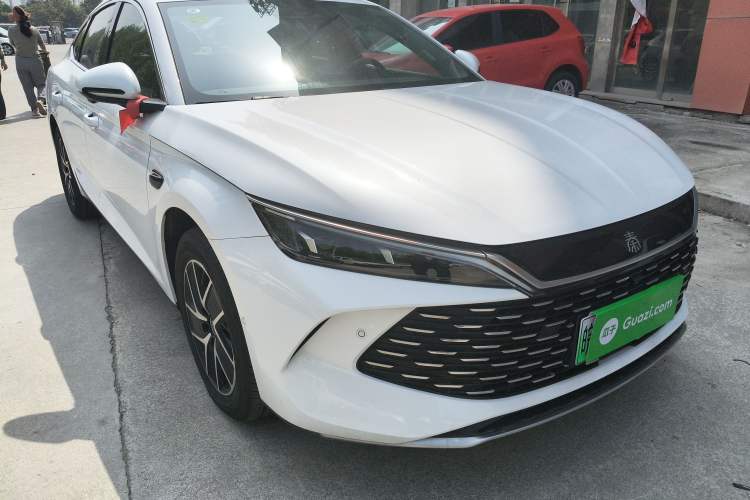 Used BYD Qin L 2025 DM-i Smart Drive 120KM Superior Model
