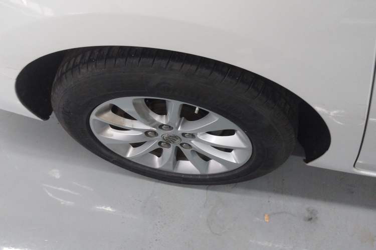 Used Buick GL8 2018 ES 28T Comfort Model China VI Standard
