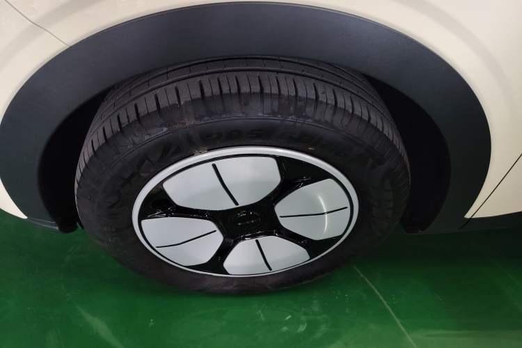 Used Geely Galaxy Geome 2025 310km Youth Edition