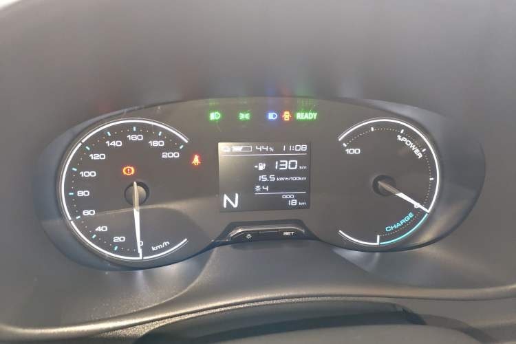 Used Wuling Hongguang New Energy 2024 All-Electric Model 300KM Practical Version