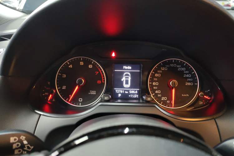 Used Audi Q5 2017 Plus 40 TFSI Ambition Model