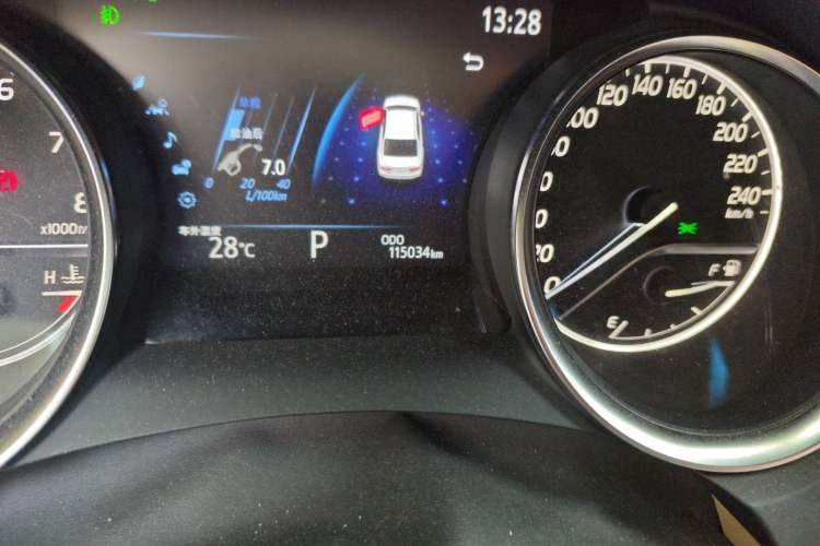 Used Toyota Camry 2019 2.0G Luxury Edition China VI Standard