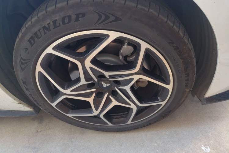 Used NETA GT 2023 560 Right Front Wheel Hub